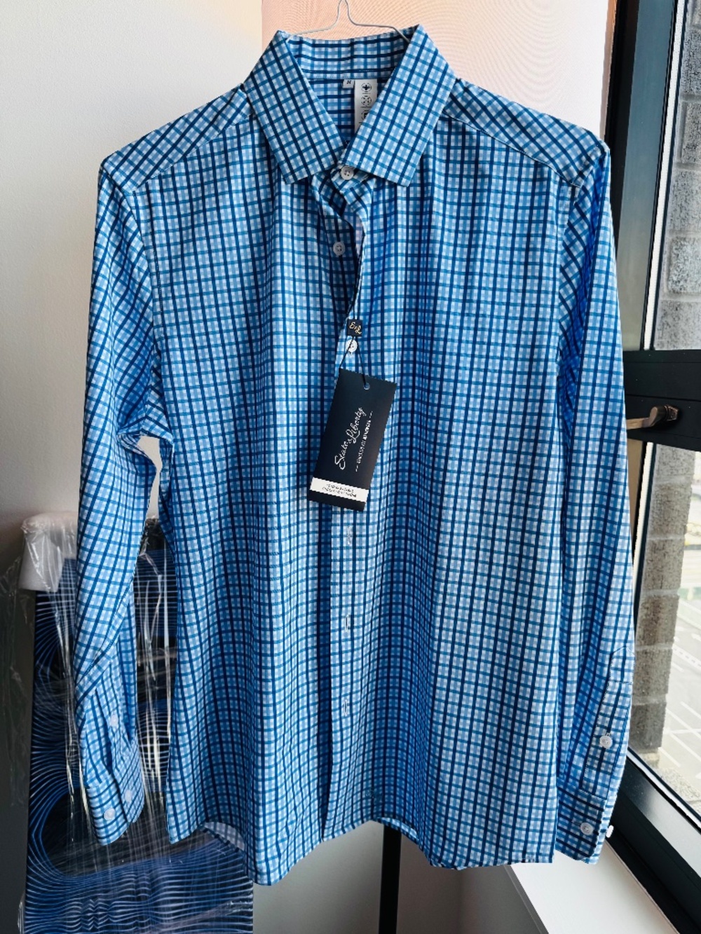 "THE EMMETT" LIGHT BLUE, WHITE & NAVY MID CHECK - Brand New WIth Tags - Medium